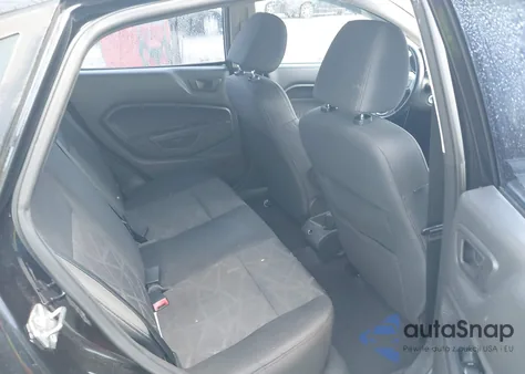 2013 Ford Fiesta Se z USA, uszkodzony, nr VIN 3FADP4BJ3DM119793